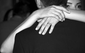 性冷淡怎么辦，這幾個小妙招教你如何調(diào)理