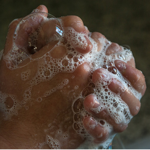 1626658605474027.jpg 泡沫.jpg