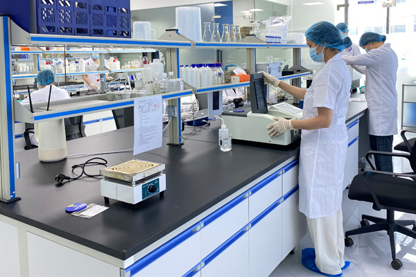 1759990058871554.jpg 實(shí)驗(yàn)室.jpg